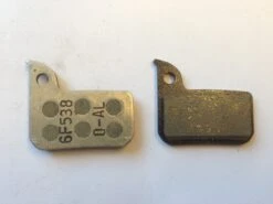 Sram Red 22/Force 22/Rival 22/S700/Level Organic-Aluminium Bremsbeläge Ohne Feder/Halteschraube